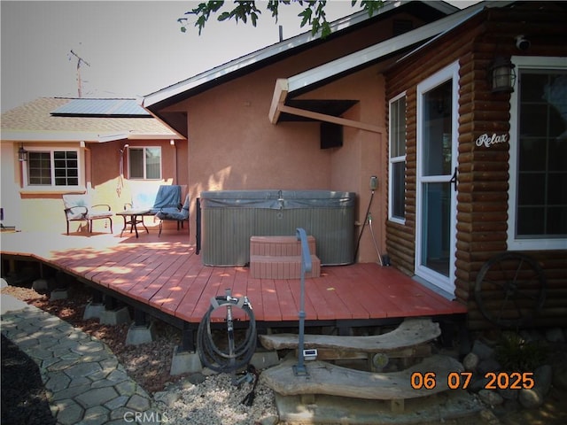 635 5th St, Willows, CA 95988 - wooden terrace with a hot tub