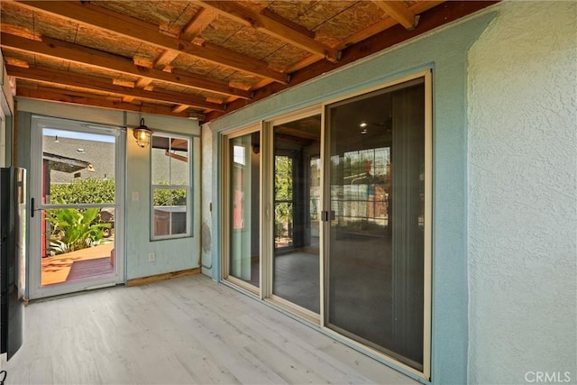 635 5th St, Willows, CA 95988 - unfurnished sunroom with beam ceiling