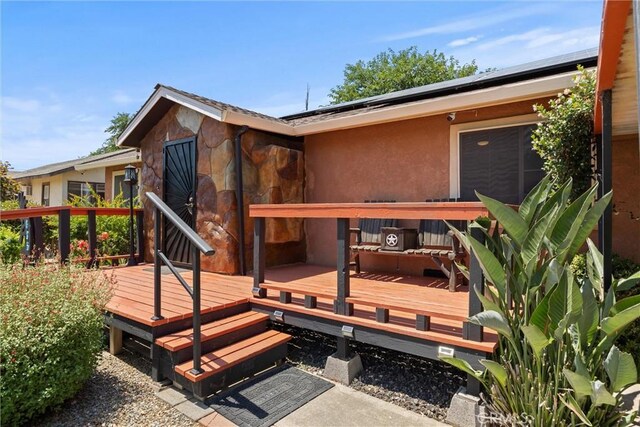 635 5th St, Willows, CA 95988 - view of wooden terrace