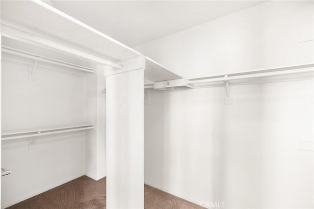 32702 Willowvail Cir, Temecula, CA 92592 - spacious closet with carpet