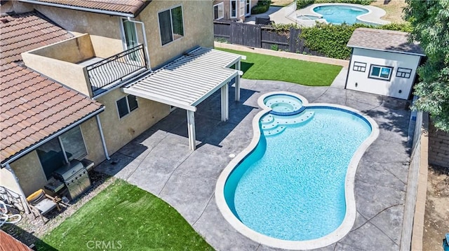 3372 Buckingham Rd, Chino Hills, CA 91709 - view of pool with a patio and a pool with connected hot tub