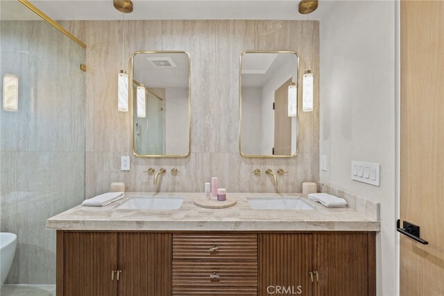721 Wilson Ct, Burbank, CA 91501 - full bath with double vanity and a shower