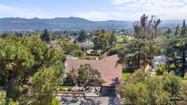 721 Wilson Ct, Burbank, CA 91501 - view from above of property with a mountainous background