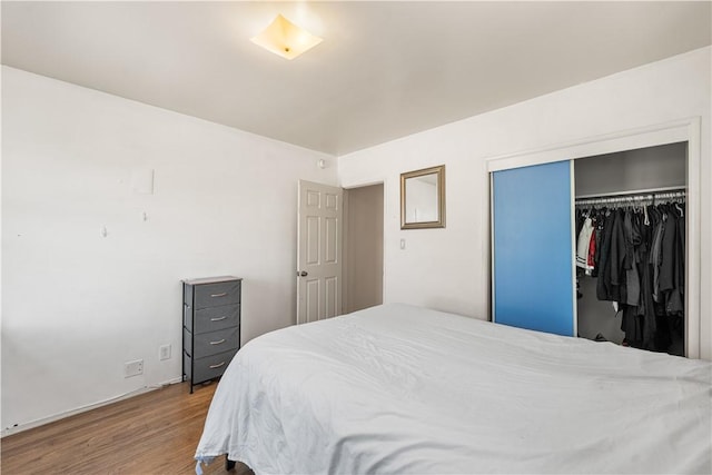 44246 Foxton Ave, Lancaster, CA 93535 - bedroom with wood finished floors and a closet