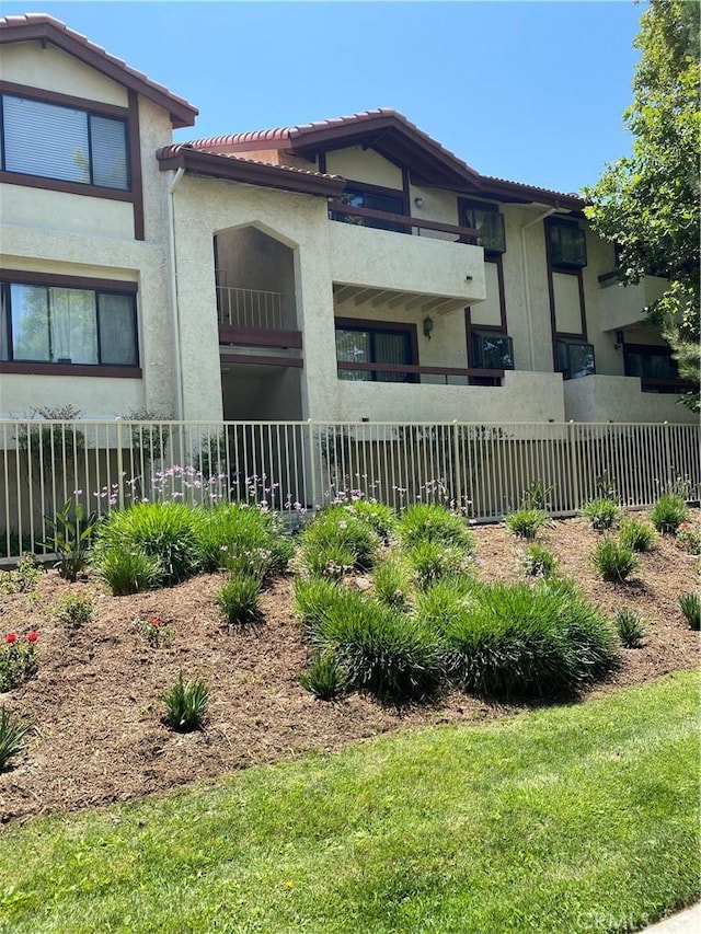 27979 Sarabande Ln Unit 250, Canyon Country, CA 91387 - photo 1