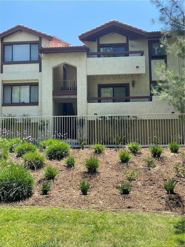 27979 Sarabande Ln Unit 250, Canyon Country, CA 91387 - photo 2