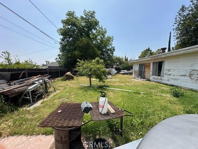 730 W Citrus St, Colton, CA 92324 - photo 14