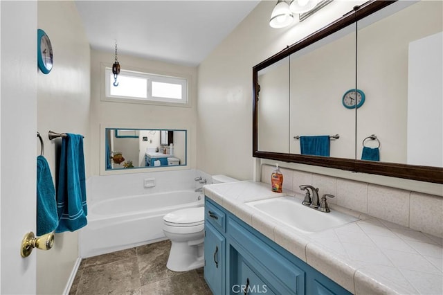 7608 Shawnee Trl, Yucca Valley, CA 92284 - bathroom with vanity, toilet, decorative backsplash, a bath, and baseboards