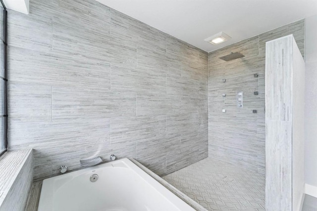 19 Gateview Dr, Fallbrook, CA 92028 - full bathroom with tiled shower and a bath