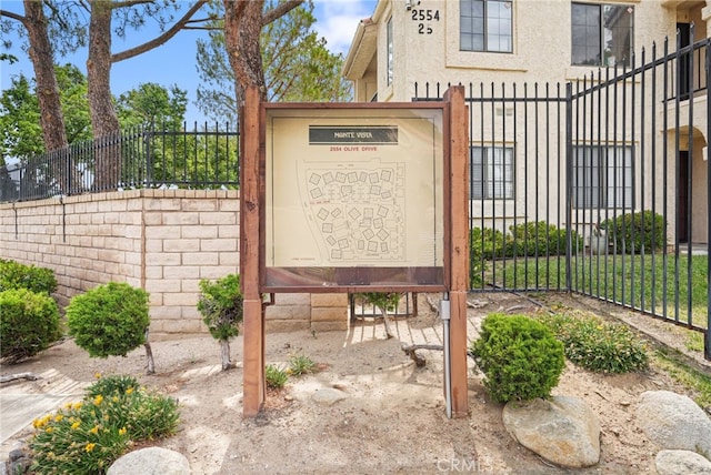 2554 Olive Dr Unit 38, Palmdale, CA 93550 - view of community sign