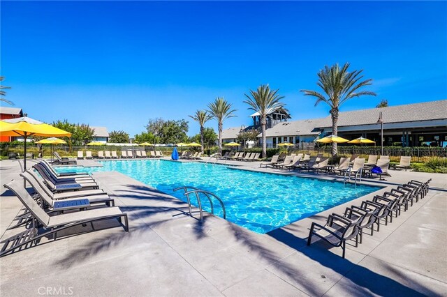 24 Granja Ct, Rancho Mission Viejo, CA 92694 - community pool featuring a patio area
