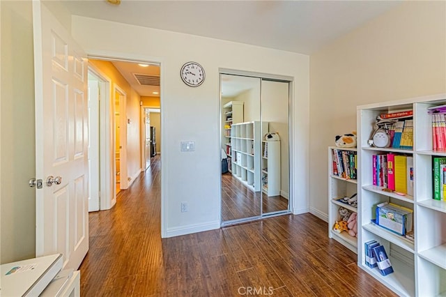 25238 Gloriso Ln, Stevenson Ranch, CA 91381 - interior space featuring wood finished floors and baseboards