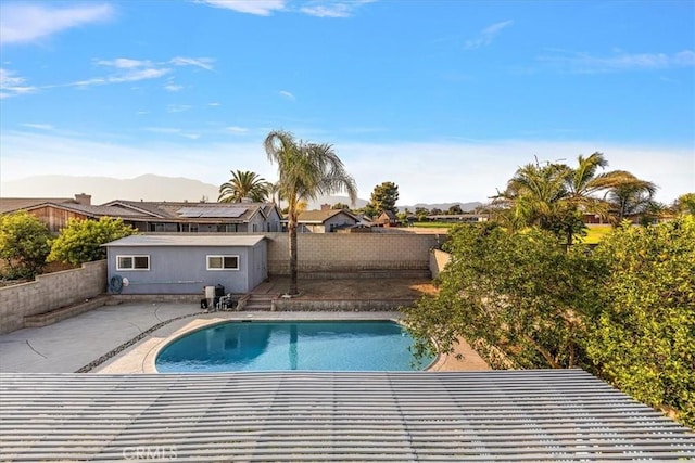 14810 Cambria St, Fontana, CA 92335 - photo 2