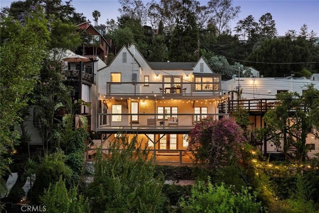 2376 Lake View Ave, Los Angeles, CA 90039 - back of house featuring a balcony and stucco siding