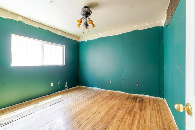 332 N St Louis St, Los Angeles, CA 90033 - unfurnished room with wood-type flooring and a ceiling fan