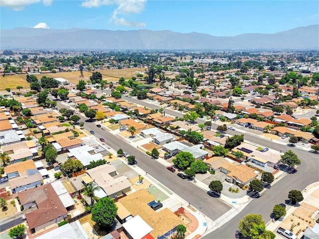 556 San Marino St, Hemet, CA 92545 - aerial view of residential area featuring a mountainous background