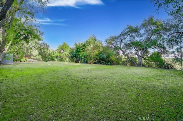 1812 Linda Vista Ave, Pasadena, CA 91103 - view of grassy yard with view of scattered trees