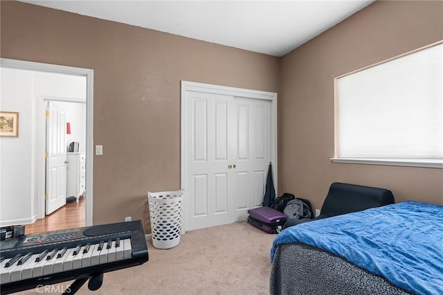 4930 Contentment Ln, Forest Ranch, CA 95942 - carpeted bedroom with a closet