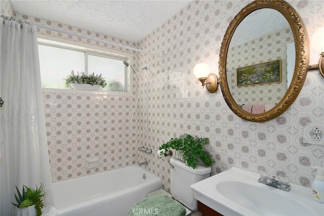 3935 Oakfield Dr, Sherman Oaks, CA 91423 - bathroom with a sink, shower / bathtub combination with curtain, toilet, and a textured ceiling