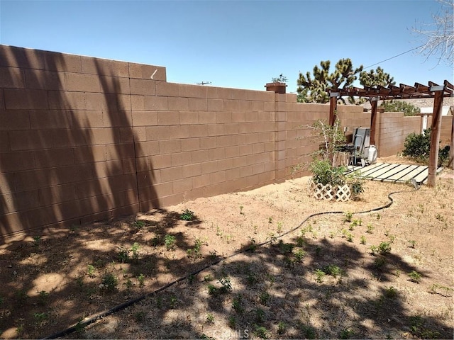 7870 Hopi Trl, Yucca Valley, CA 92284 - view of yard
