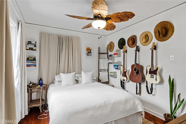 2468 Silverstrand Ave, Hermosa Beach, CA 90254 - bedroom with wood finished floors and ceiling fan