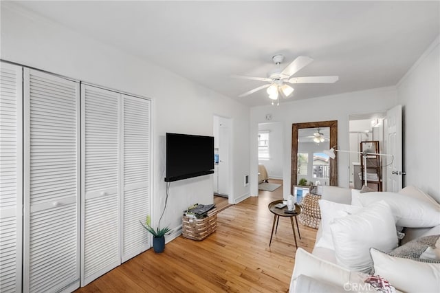 2468 Silverstrand Ave, Hermosa Beach, CA 90254 - living room featuring ceiling fan and light wood-style flooring