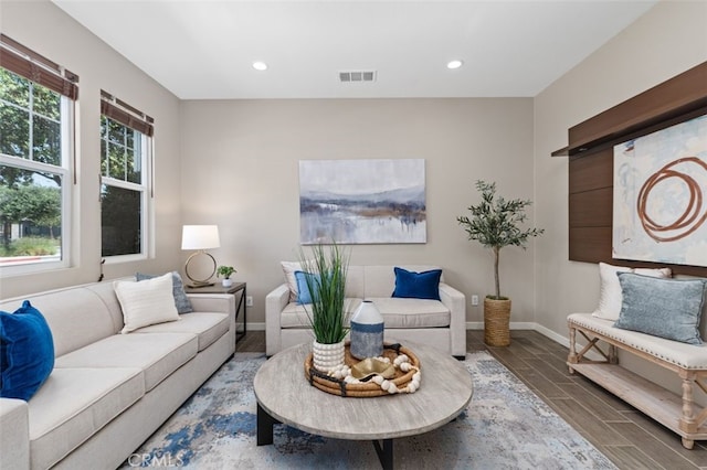 78 Patria, Rancho Mission Viejo, CA 92694 - living area featuring wood tiled floors and recessed lighting