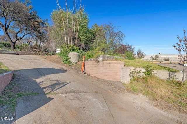 235 W Poppyfields Dr, Altadena, CA 91001 - photo 2