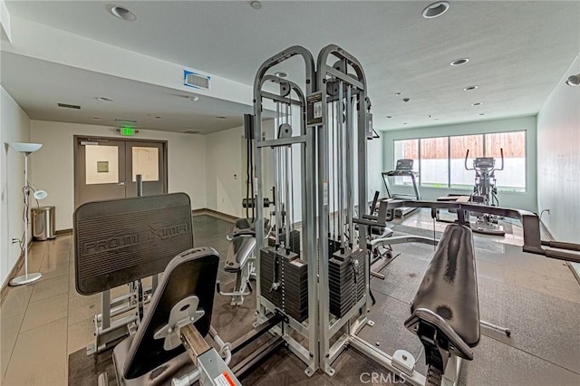 4813 Oakwood Ave Unit 201, Los Angeles, CA 90004 - workout area featuring recessed lighting