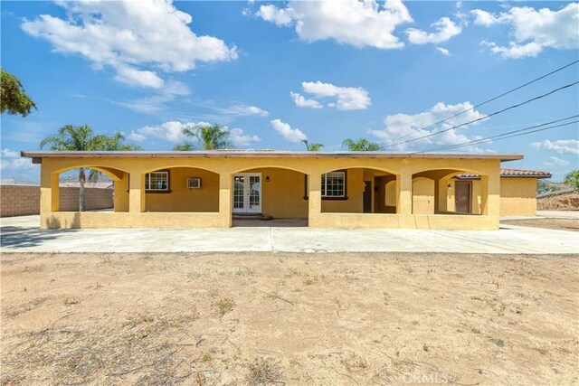 5071 Bushnell Ave, Riverside, CA 92505 - view of horse barn