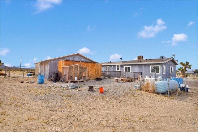 9125 Visalia Ave, Lucerne Valley, CA 92356 - photo 25