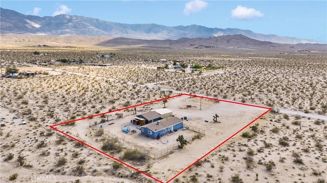 9125 Visalia Ave, Lucerne Valley, CA 92356 - photo 1