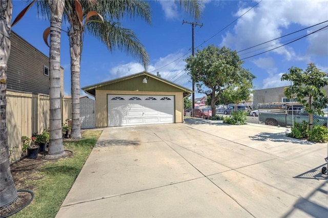 507 W La Jolla St, Placentia, CA 92870 - view of detached garage