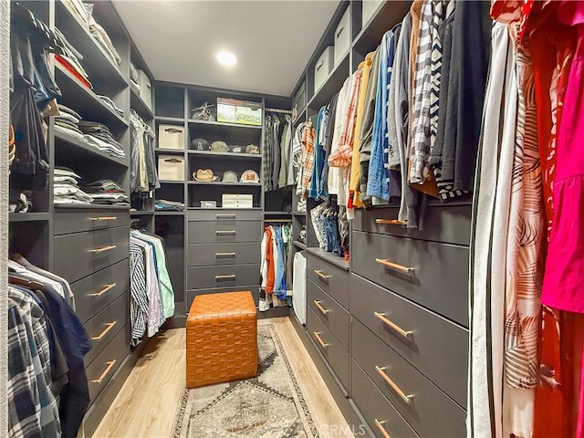 795 Donatello Dr, Corona, CA 92882 - walk in closet featuring light wood-type flooring