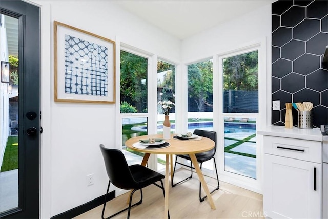 12009 Dresden Pl, Granada Hills, CA 91344 - view of sunroom