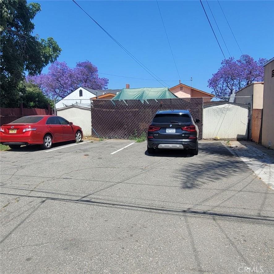 8995 Victoria Ave, South Gate, CA 90280 - view of uncovered parking lot