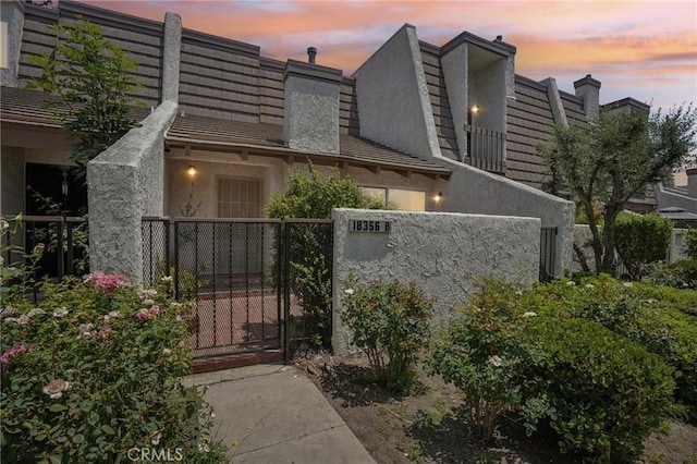 18356 Collins St Unit B, Tarzana, CA 91356 - photo 2