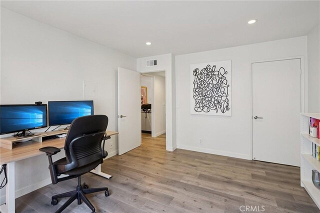 18356 Collins St Unit B, Tarzana, CA 91356 - photo 17