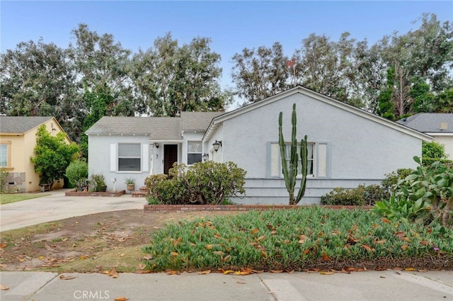 1206 W 187th Pl, Gardena, CA 90248 - view of front of house featuring stucco siding
