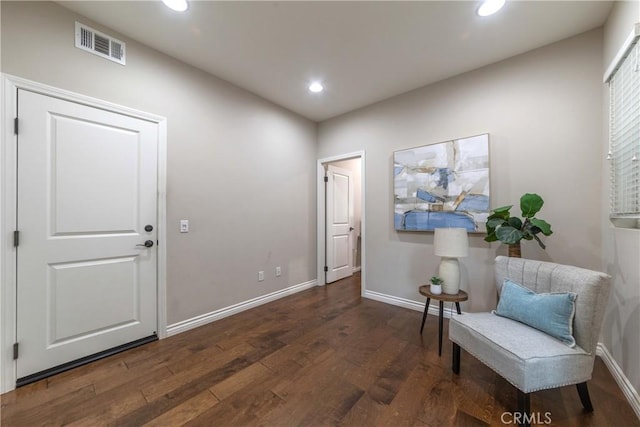 1123 Klose Ln, Fullerton, CA 92833 - sitting room featuring recessed lighting, wood finished floors, and baseboards