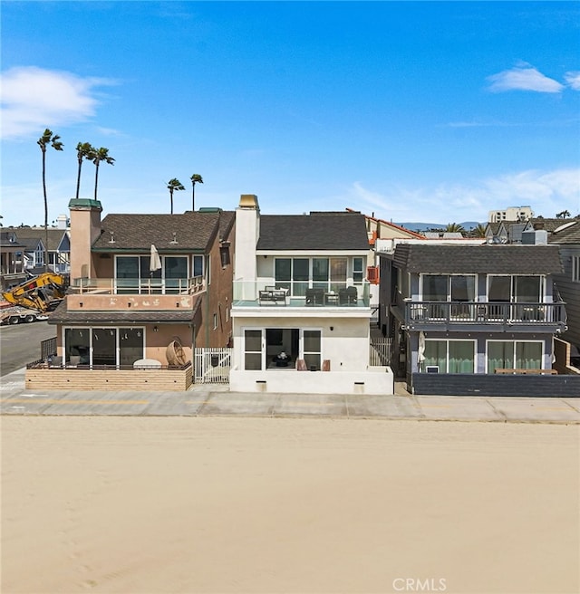 3012 W Oceanfront, Newport Beach, CA 92663 - view of property featuring a residential view