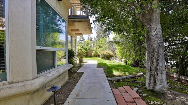 2431 Elizabeth Ct, Upland, CA 91784 - view of green lawn featuring a balcony