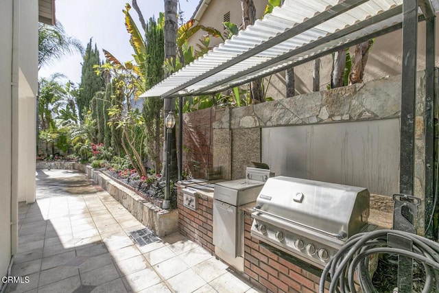 8857 Bluffdale Dr, Sun Valley, CA 91352 - view of patio / terrace