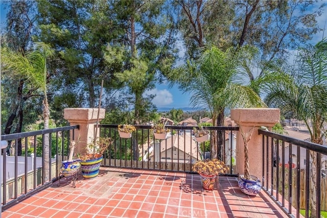24101 Crowned Partridge Ln, Murrieta, CA 92562 - view of gate