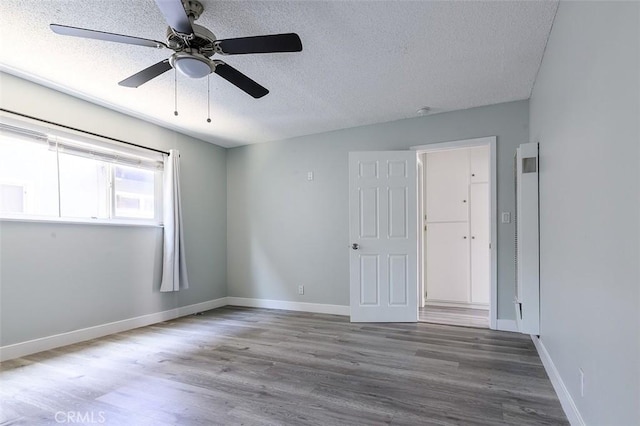 17132 Emerald Ln, Huntington Beach, CA 92647 - photo 18