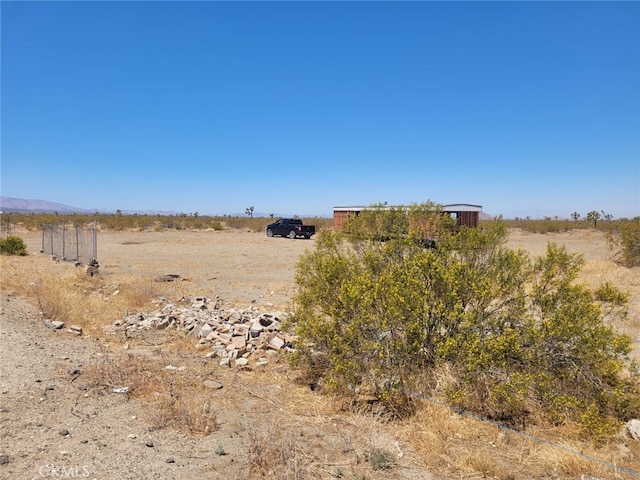 2050 Palmdale Rd, Phelan, CA 92371