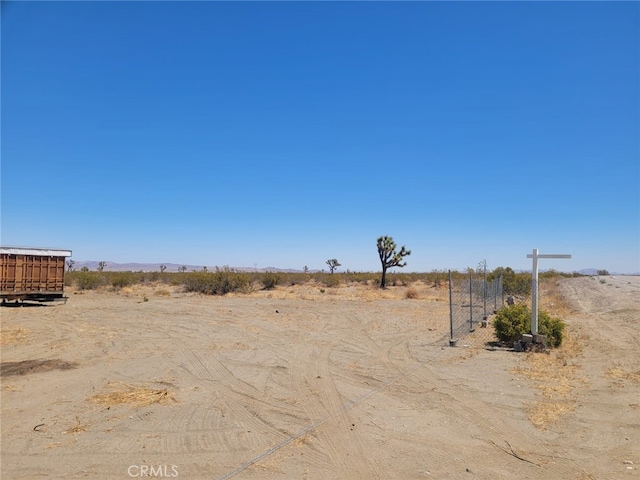 2050 Palmdale Rd, Phelan, CA 92371