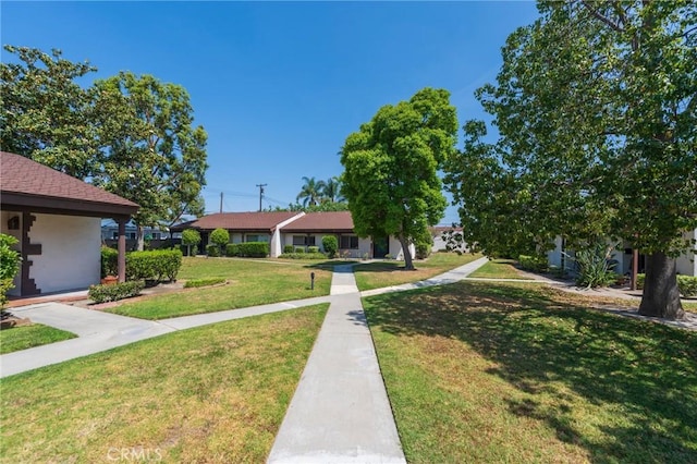 2011 W Katella Ave Unit 61, Anaheim, CA 92804 - view of green lawn