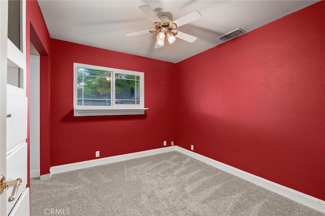 3030 Silverbell Rd, Chico, CA 95973 - unfurnished room featuring carpet flooring and a ceiling fan