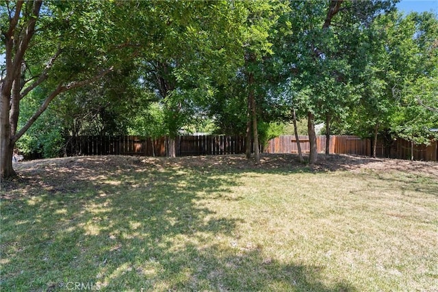 3030 Silverbell Rd, Chico, CA 95973 - view of fenced backyard